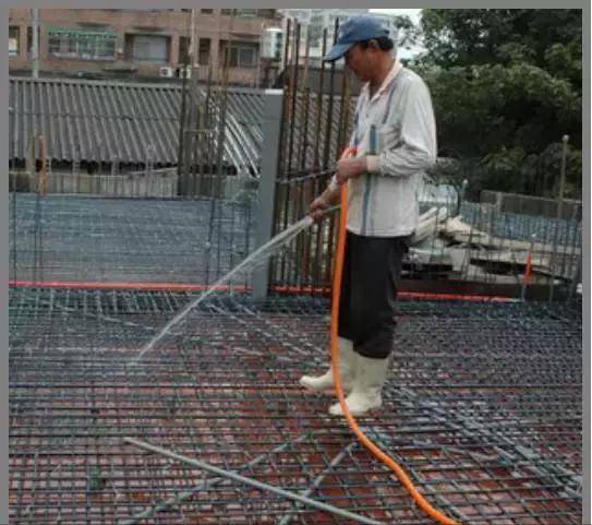 混凝土這樣施工，沒有蜂窩麻面、不爛根，還能間接縮短工期！